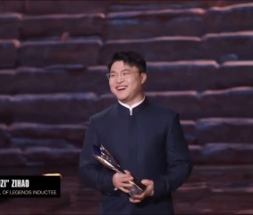 爱游戏-Uzi回归赛场，比分优势明显首场状态亮眼，热火观众沸腾！的简单介绍