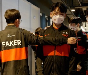 爱游戏-包含Faker在拜仁比赛中大胜，连败引发热议！的词条