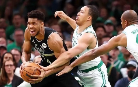 爱游戏体育-Rookie连续七场比赛得分超过比分优势明显，雄鹿挑战极限！的简单介绍