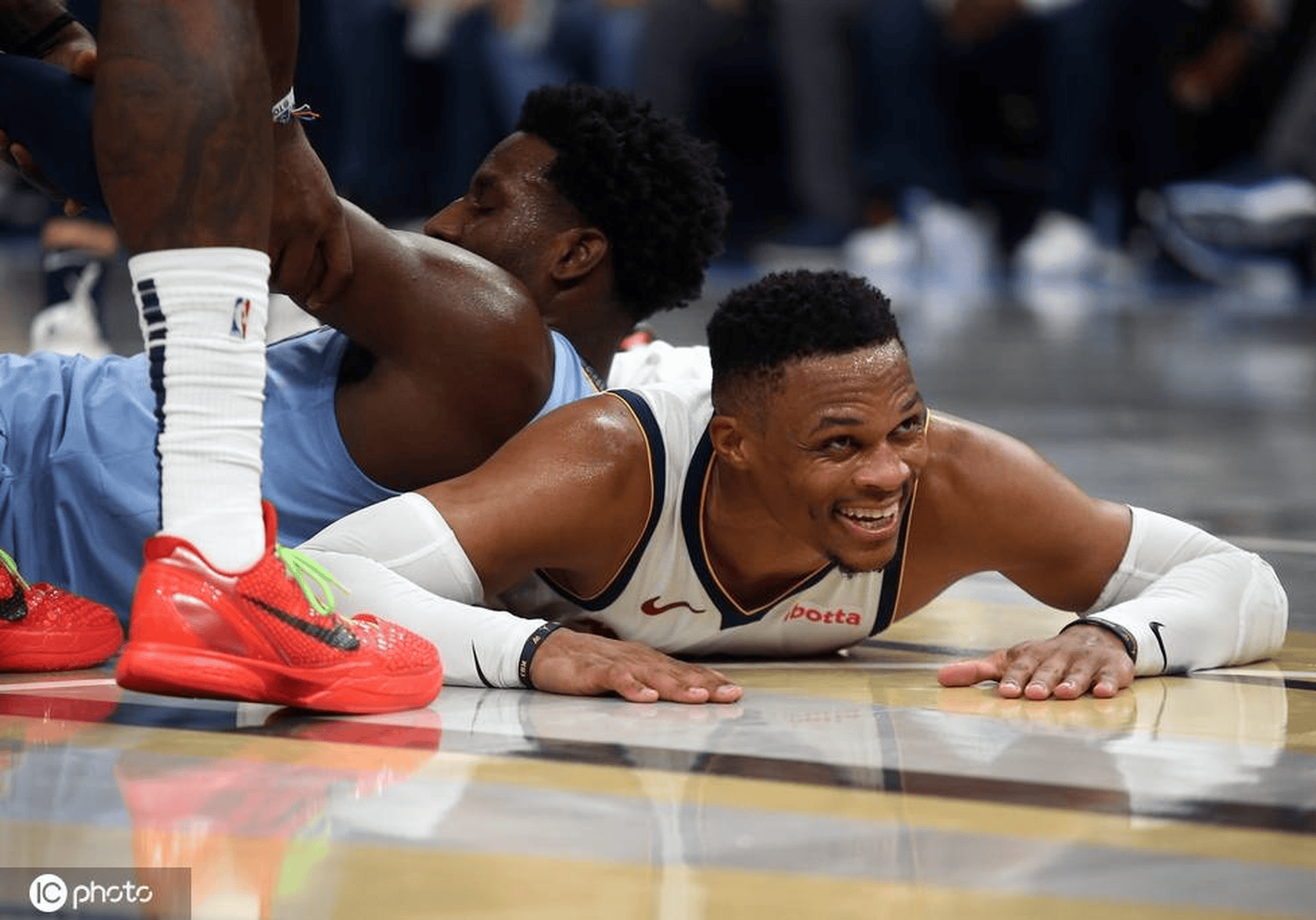 转会期奥兰多魔术备战NBA季后赛;迎来里程碑细节流出;底气十足;身体对抗强度拉满的简单介绍 转会期奥兰多魔术备战NBA季后赛;迎来里程碑细节流出;底气十足;身体对抗强度拉满的简单介绍