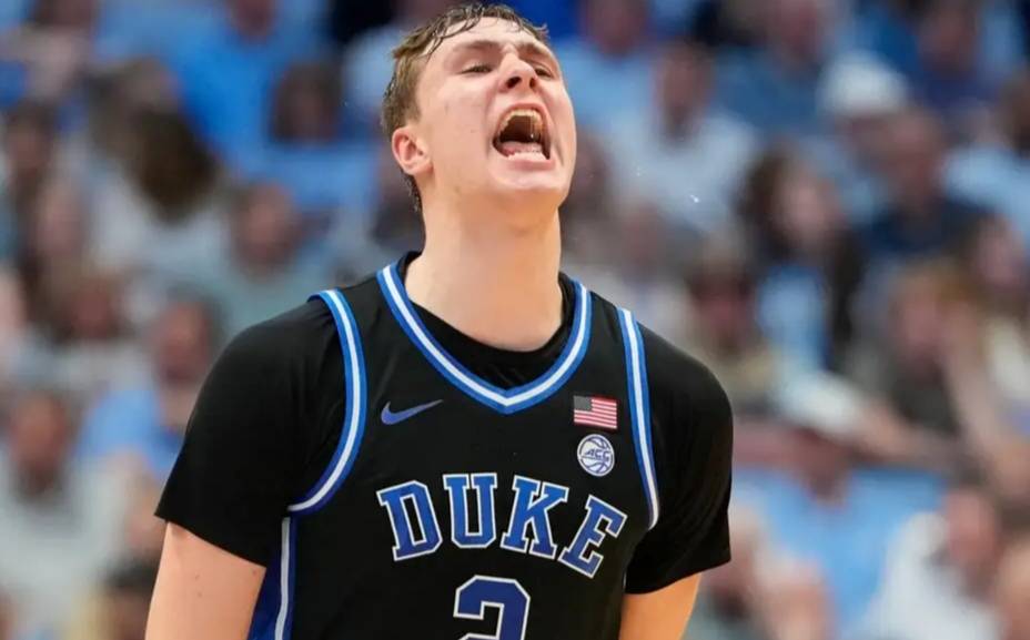 今晚体能课后，达拉斯独行侠造点机会备战CBA季后赛，态度坚定，年轻球员得到机会的简单介绍